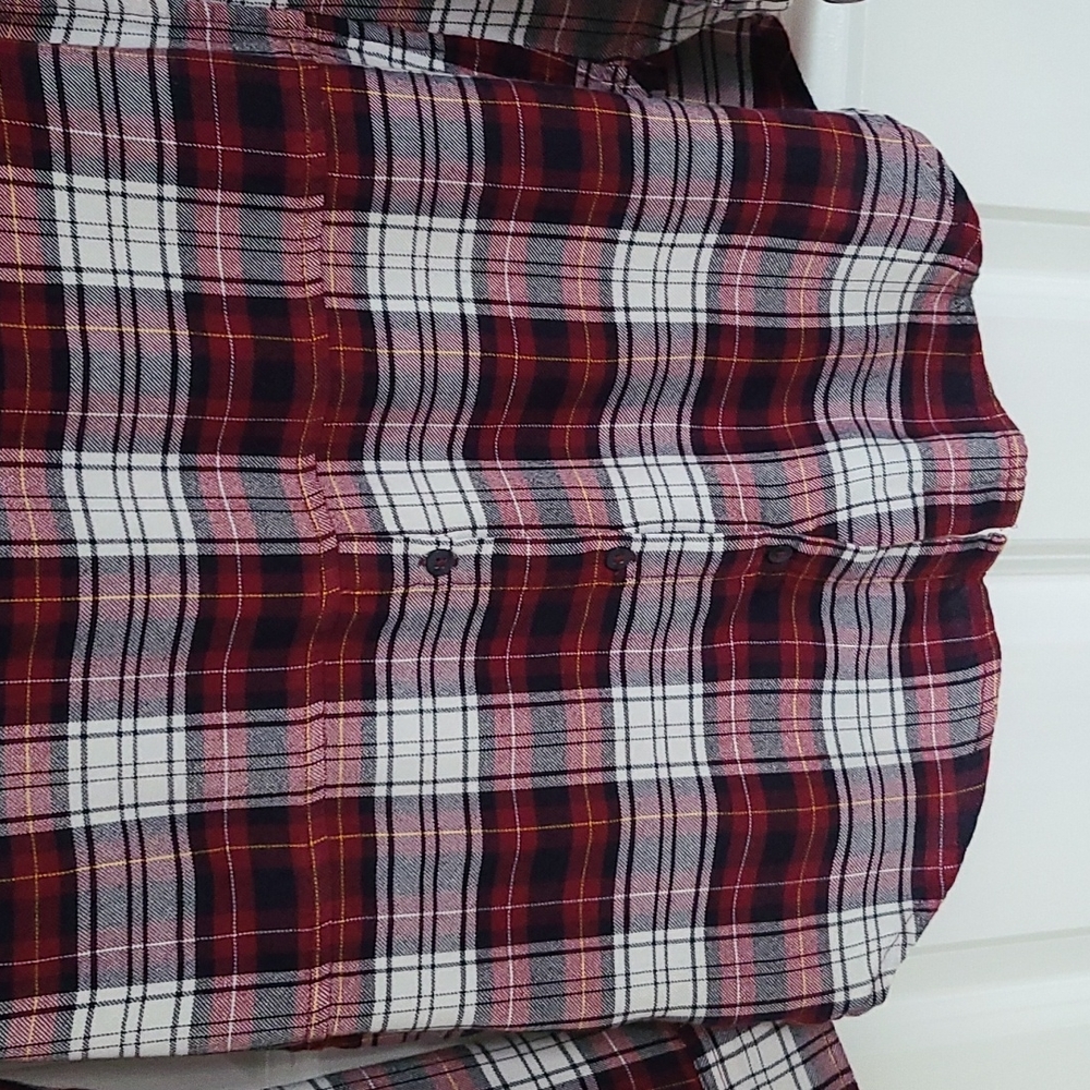 Lucky Brand Shirt - Picture 3 of 3